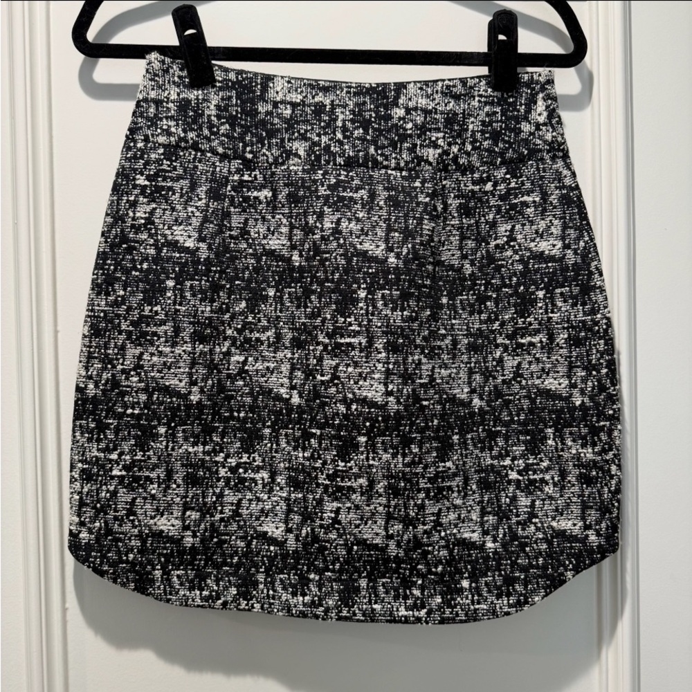 Banana Republic Black and White Textured Mini Skirt
